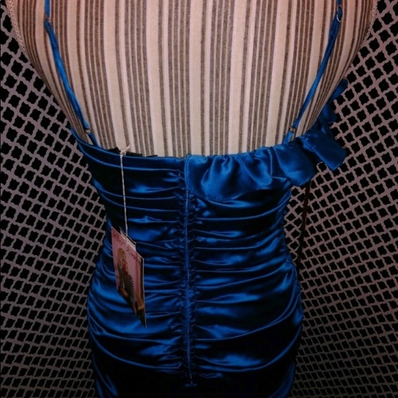 BETSEY JOHNSON ROYAL BLUE MERMAID SILK COCKTAIL DRESS💙 - Picture 3 of 7